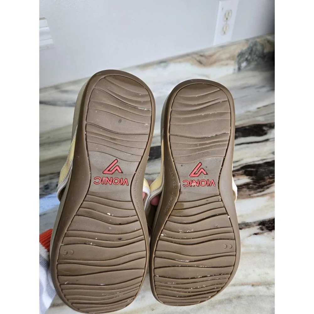 Vionic‎ High Tide Slip on Thong Wedge Sandal Flip Flop Beige  9 Orthopaedic